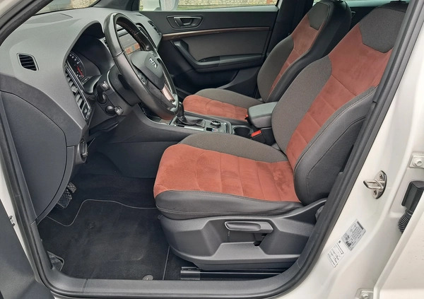 Seat Ateca cena 76200 przebieg: 178000, rok produkcji 2017 z Wolbrom małe 742